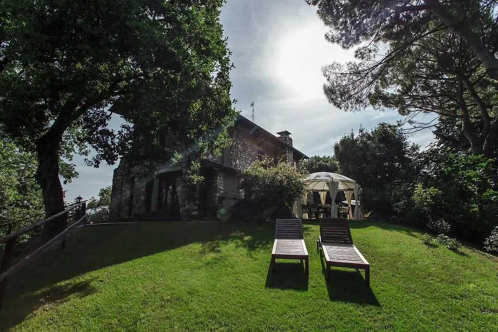 Villa Matilde Desenzano del Garda 0*,