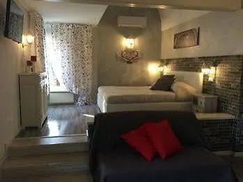 Villa Matilde Desenzano del Garda 0*,